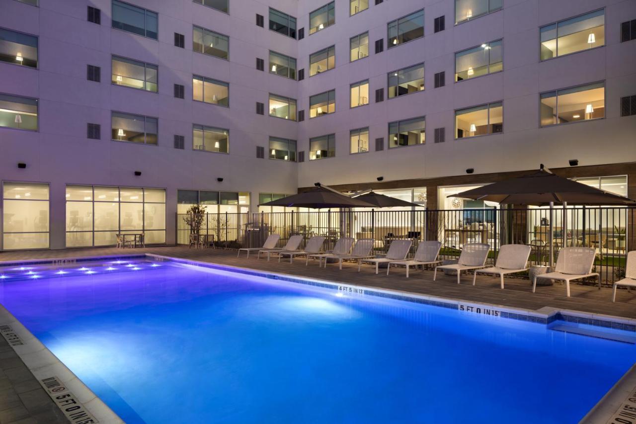 Element Austin At The Domain Hotel Exterior foto