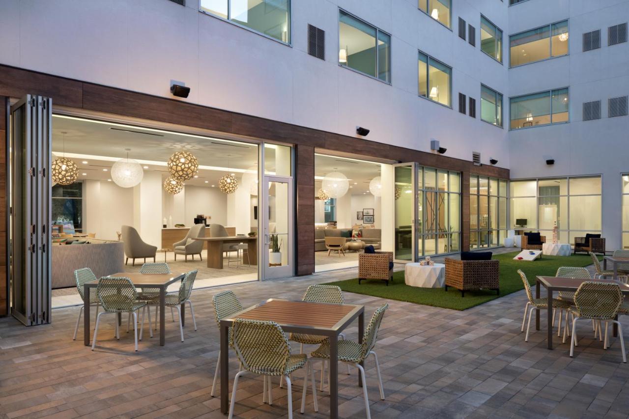 Element Austin At The Domain Hotel Exterior foto
